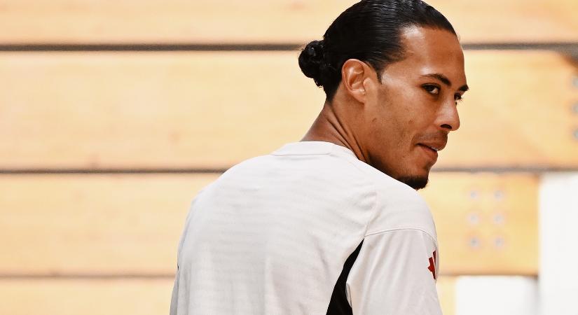 Virgil van Dijk távozik, őt igazolja helyére a Liverpool FC