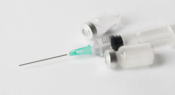 Véd a koronavírus brit mutációja ellen is a Pfizer-BioNTech vakcinája