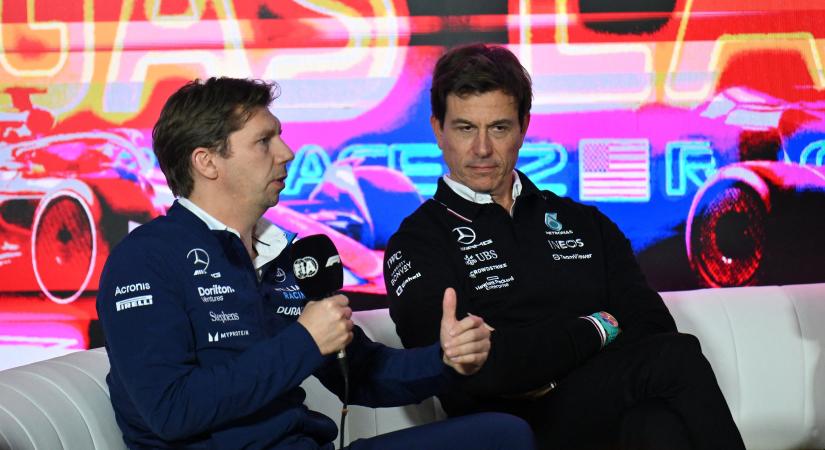 „Mázlista rohadék” – üzente kollégájának az F1-es csapatfőnök