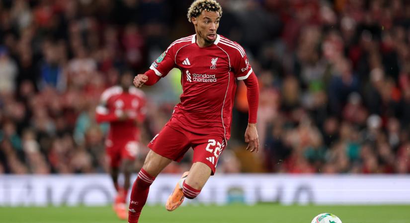 Kerkez cameo beugrásával és óriási mázlival győzött a Liverpool