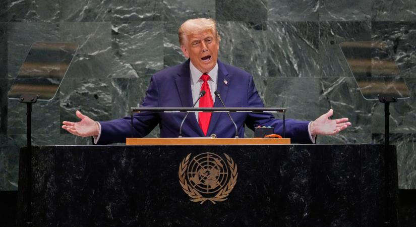 Donald Trump össztüzet zúdított Európára: „országaitok a pokol felé tartanak”