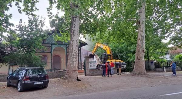 Góli: A lebontott palicsi villa nem volt műemlék