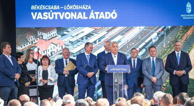 Több tízezer új álláshelyet jelentett be Orbán Viktor