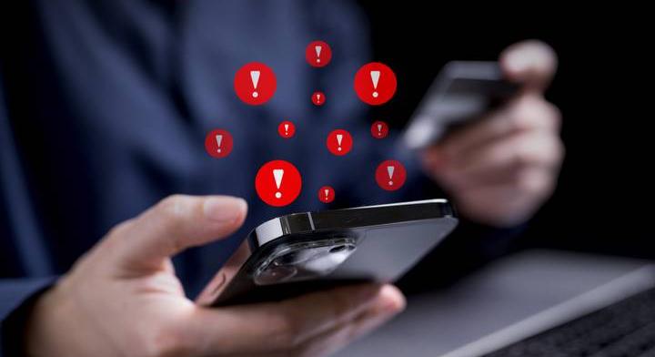 Szombaton minden telefonra fontos üzenet érkezik, nem lehet letiltani