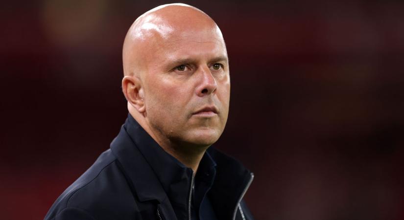 Áll a bál Liverpoolban, Arne Slot lehülyézte játékosát