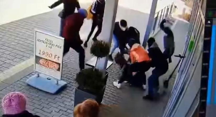 Balos és liberális barátaink elkezdtek drámázni, hogy holnaptól majd nem szabad antifasisztának lenni