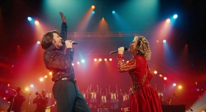 Hatásos robbanókeveréket kínál a Song Sung Blue