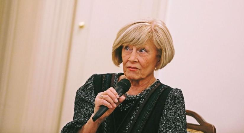 Kudlik Júlia gimnáziumba érkezik - jön a következő Árpád Szabadegyetem
