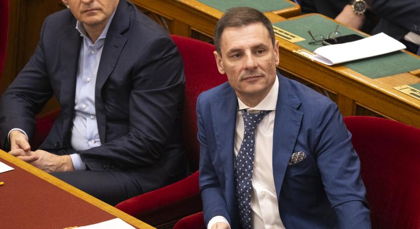 Tuzson Bence szerint „idegen titkosszolgálati szál is felmerül” a Szőlő utcai javítóintézet ügyében