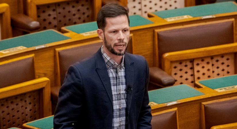 Sára Botond: Tordai Bence végre beismerte, hogy szabálytalanul építkezett; Tordai: Köszönésen kívül a számat se nyitottam ki a tárgyalóteremben
