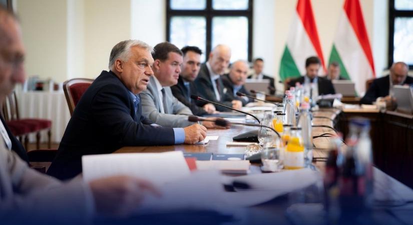 A kormányülésről jelentkezett a kormányfő