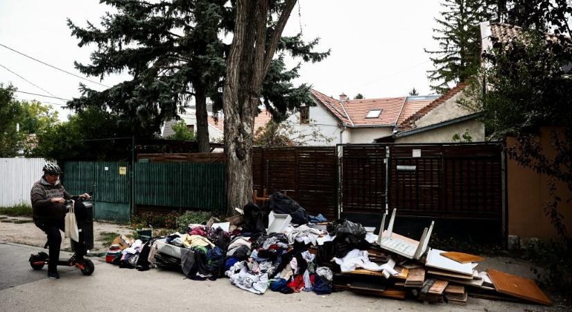 Kukássztrájk: A MOL székháza elé borítja a szemetet az óbudai önkormányzat