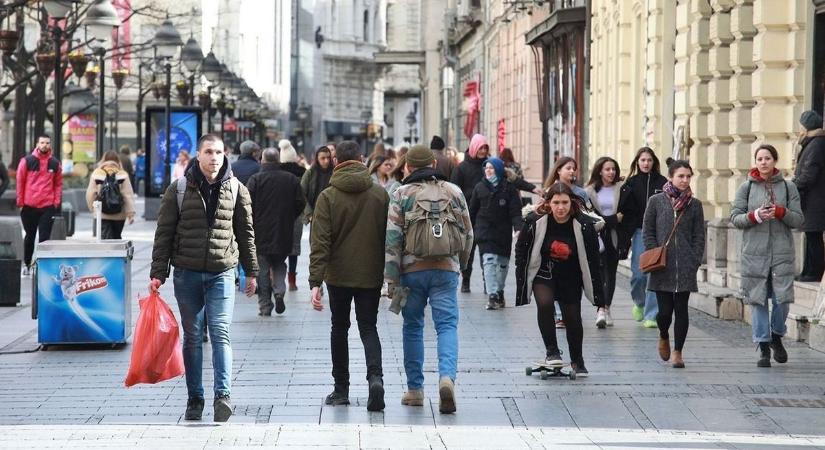 Rosszul megy a szerb vendégmunkásoknak, kevesebb pénzt utaltak haza