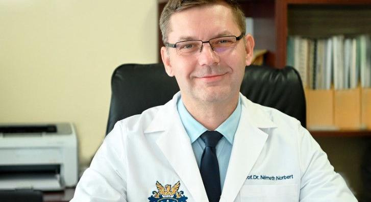 A legmagasabb elismerést kapta a debreceni professzor