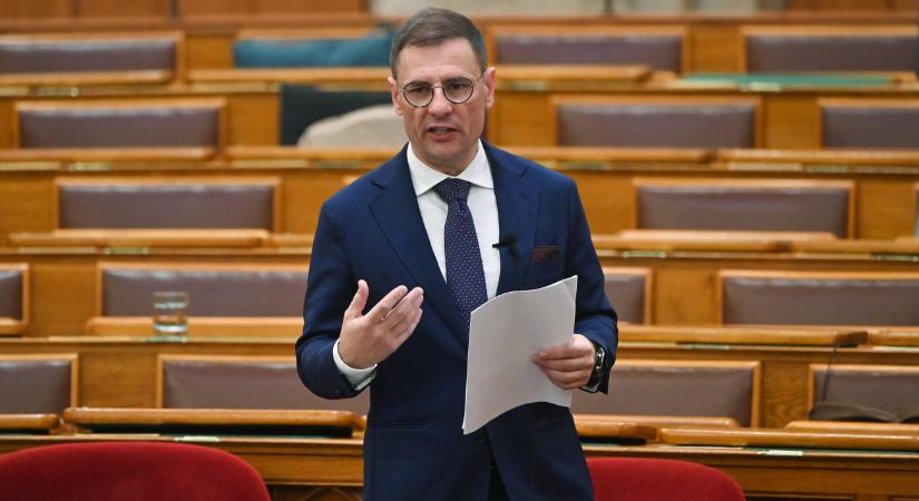 Tuzson Bence: kiskorú sértett nincs, kétség nem fér a miniszterek ártatlanságához
