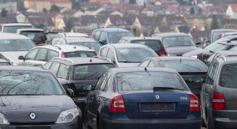Használtautó.hu: tovább emelkedtek az árak a használtautó-piacon