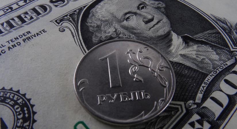 Bajban az orosz gazdaság? Számolatlanul szórják a pénzt