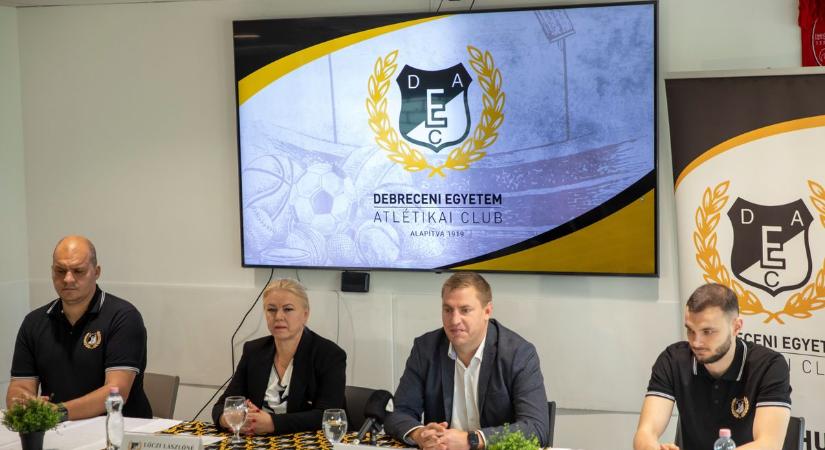 Hányadik hely az idei cél a DEAC kosárcsapatánál?