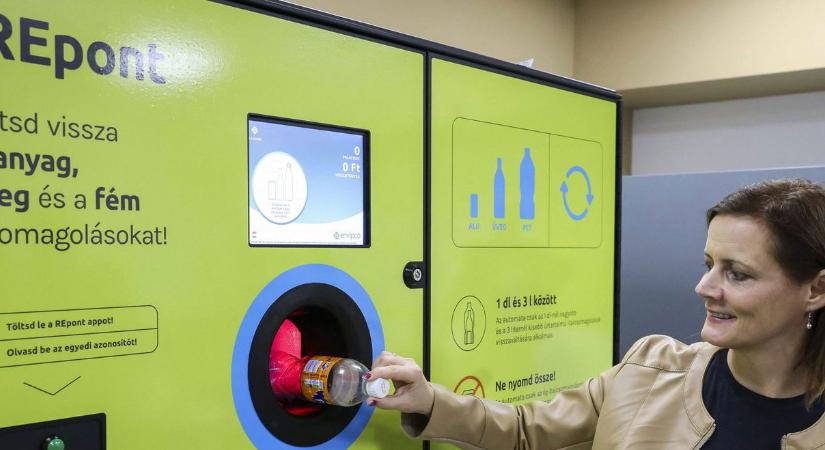 A szemét is kilopta a főnökének a REpont automata segítségével, mutatjuk a trükköt