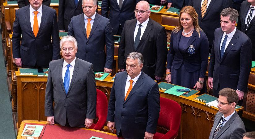 Egy nap alatt írt jelentésben állt ki Semjén Zsolt mellett a kormány