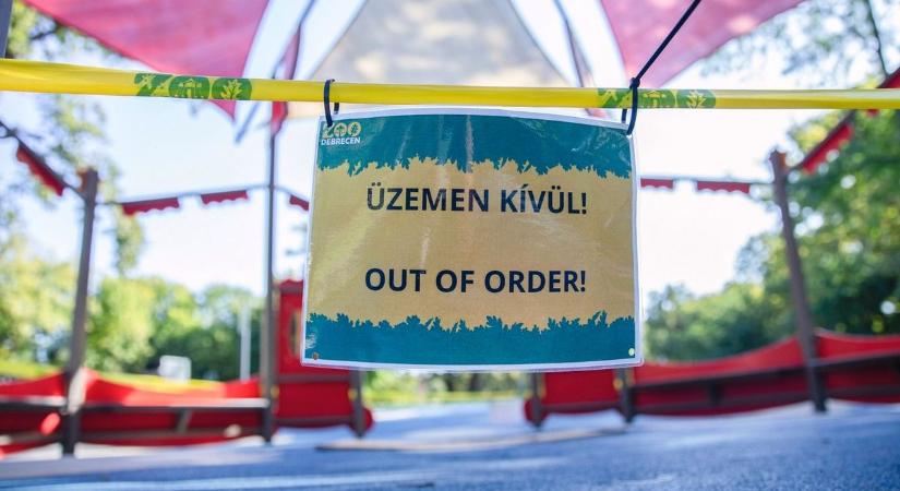 Ezért vannak lezárások két népszerű debreceni játszótéren - fotókkal
