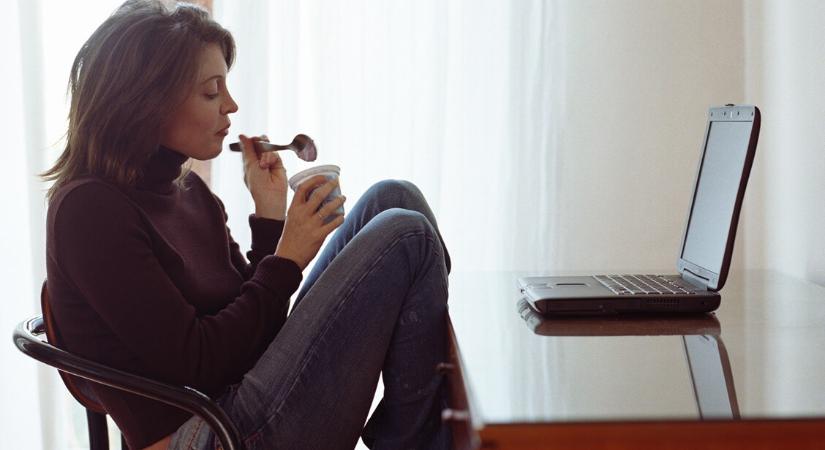 Menstruációs fájdalom: 7 bevált otthoni módszer, amivel enyhítheted