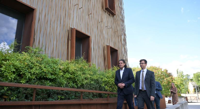 Újabb milliárdokat kap a Sorsok Háza, miután az MTK lett a tulaj