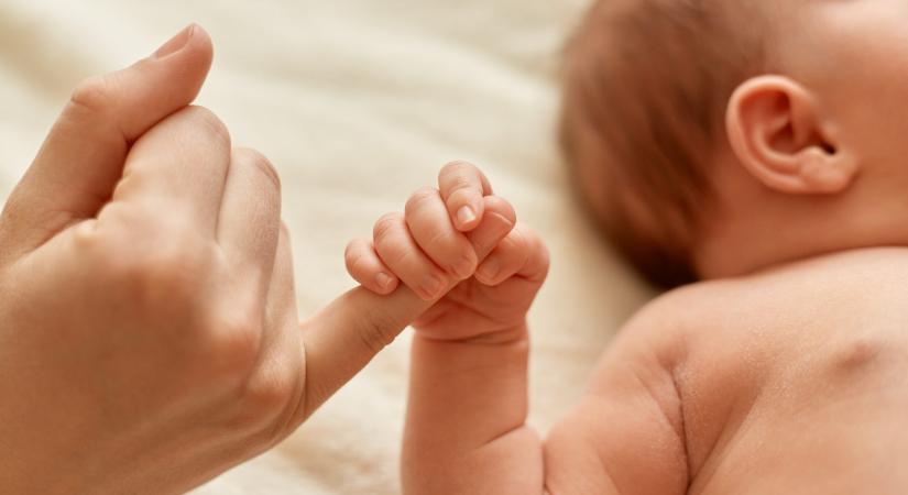 Szüléshez riasztották a mentőket – elképesztő összefogással küzdöttek Botondért!