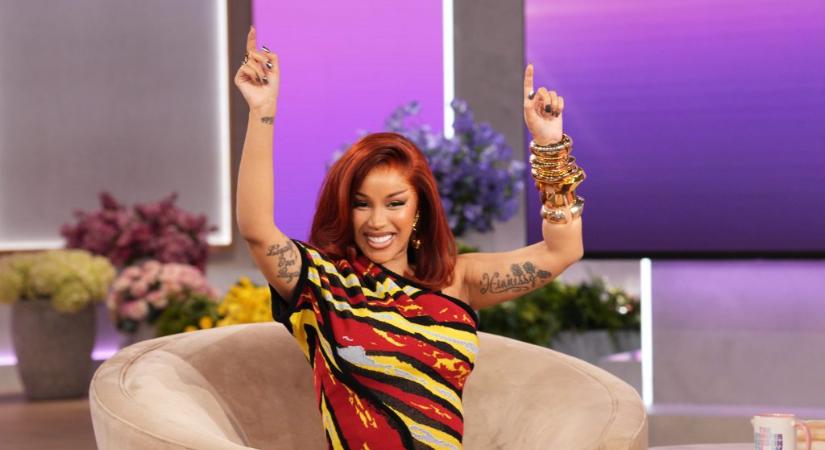 Cardi B 5 milliót költött a gyémánt fenékpiercingjére: nincs nagy meglepetés, hol vesztette el