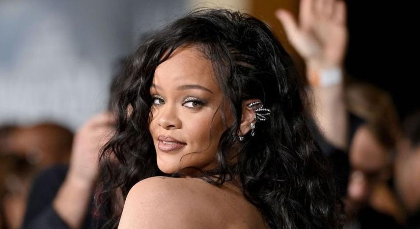 Gólyahír: Rihanna világra hozta harmadik gyermekét