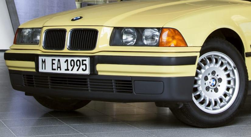 Időgép a múltba és a jövőbe a BMW 30 éves 3-as villanyautója