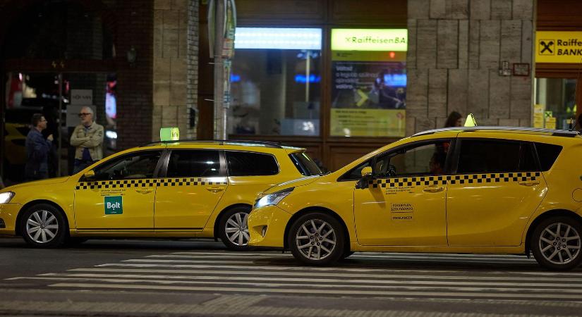 Rendkívüli videó terjed a taxis tüntetésről, ritkán látsz olyat, ami most Budapest közepén történt