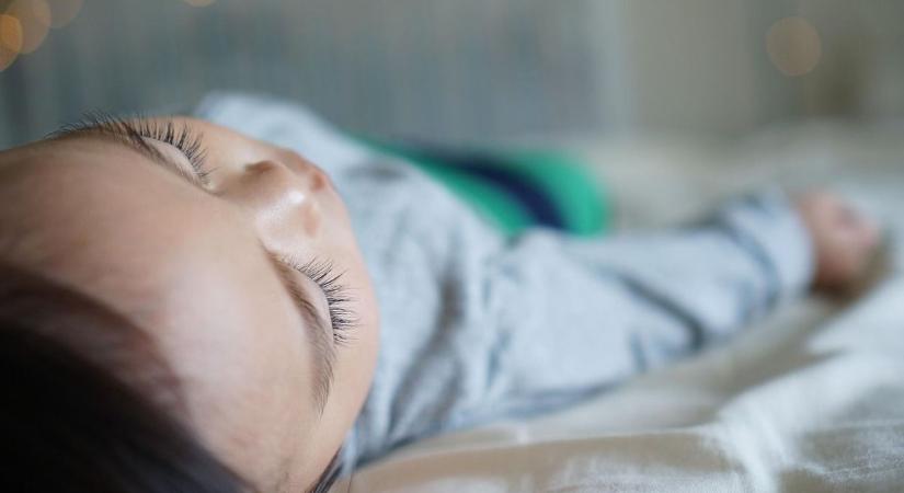 Szívszorító: a világ egyik legritkább betegségével diagnosztizálták az 1 éves kisbabát