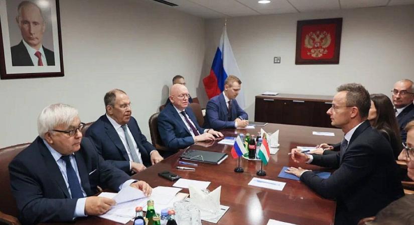 Újabb beszélgetés mutatja Lavrov és Szijjártó bensőséges viszonyát