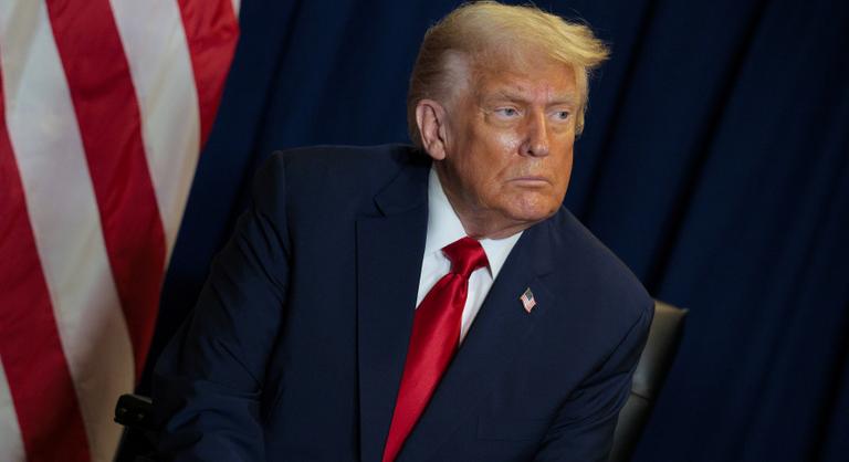 Kína engedett Donald Trump fenyegetésének