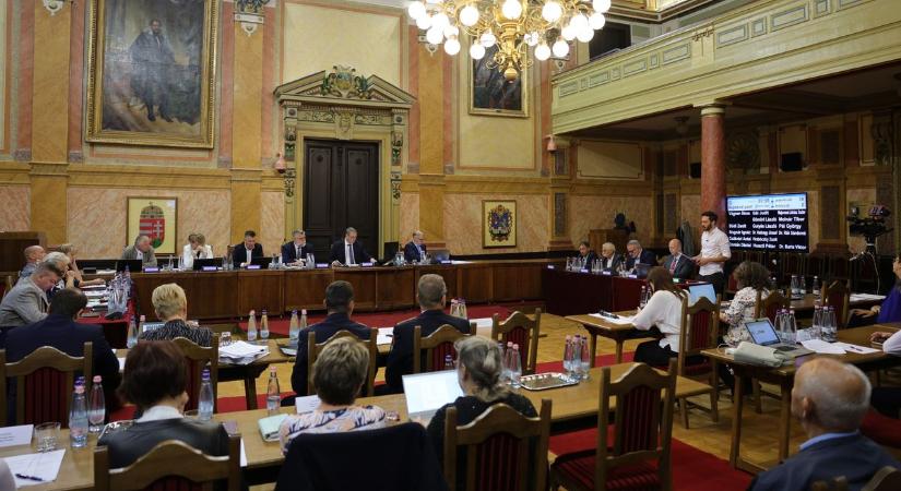 Emelkedik az építményadó Egerben, mutatjuk, kiknek