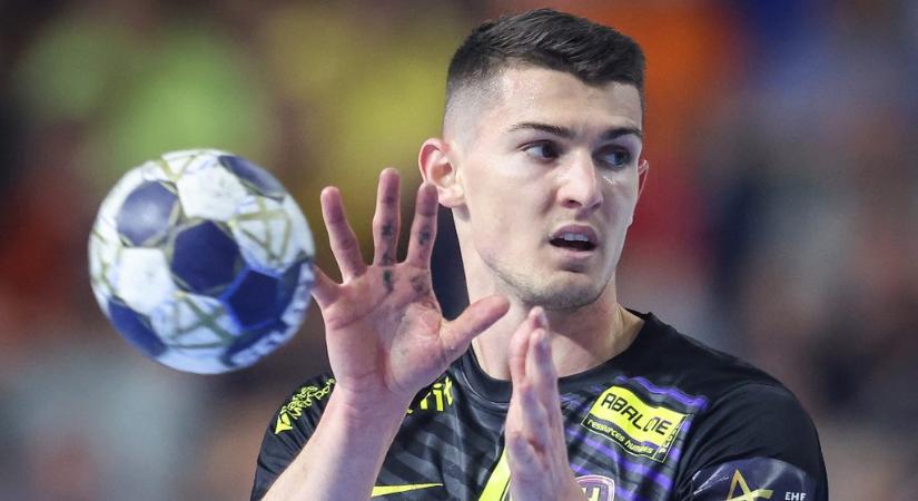 Három ellenfelet tett lóvá a zseniális gólpasszal a francia kézis
