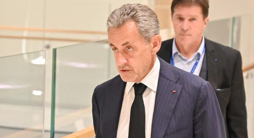Bűnösnek találták Nicolas Sarkozyt egy Moammer Kadhafi líbiai diktátorhoz kapcsolódó ügyben