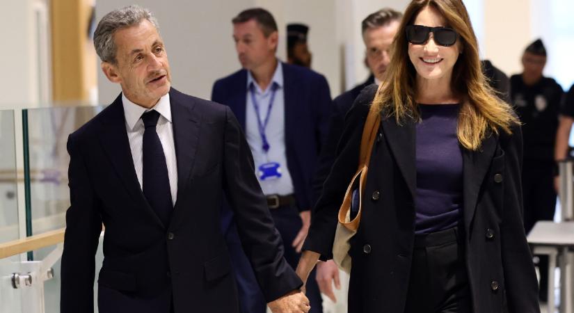 Elítélték Nicolas Sarkozyt a Kadhafitól kapott milliók miatt