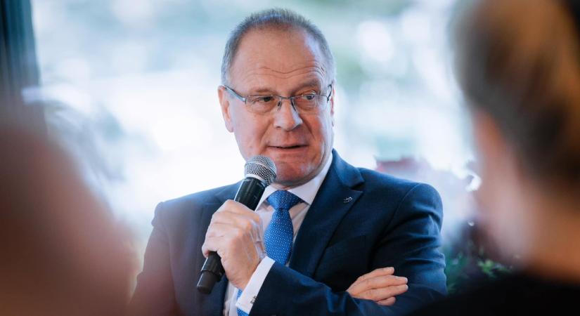 Navracsics Tibor elmondta, mi az, ami neki már nem fér bele a kampányban