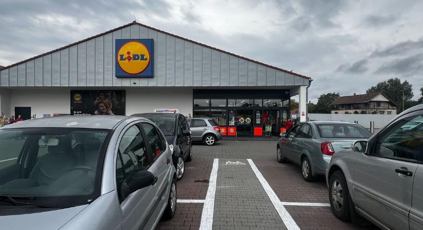 Sokan várták ezt, a Lidl megnyitotta felújított üzletét