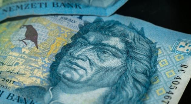 Felvásárlással ünnepli 10. szülinapját a Barion