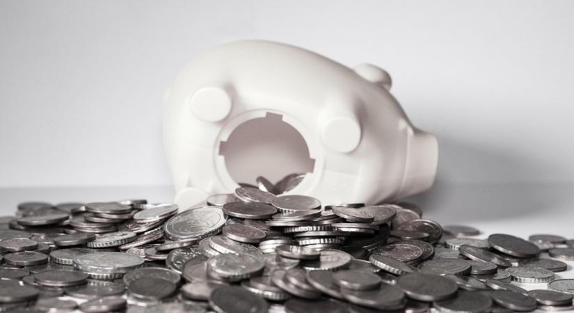 Az ellenzék bírálja a kormány konszolidációs intézkedéseit