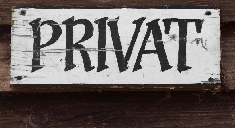 Privátra állítja a Meta minden tinédzser Facebook-oldalát és Messenger-fiókját