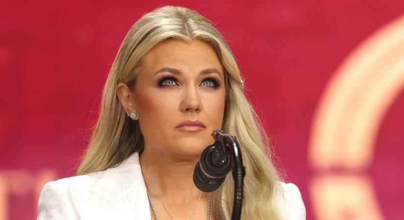 Erika Kirkön gúnyolódnak egyes liberálisok, amiért megbocsájtott a férje gyilkosának
