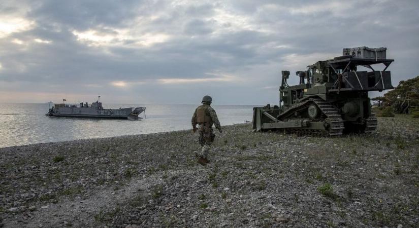 Fokozódik a háborús feszültség: Oroszország közelében több NATO-tagország felsorakozott