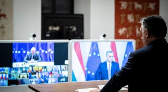 Orbán Viktor megmutatta, hogyan zajlik az EU-csúcs - fotók