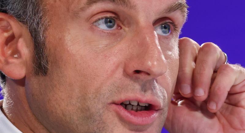 Történelmi mélypontra süllyedt Emmanuel Macron népszerűsége
