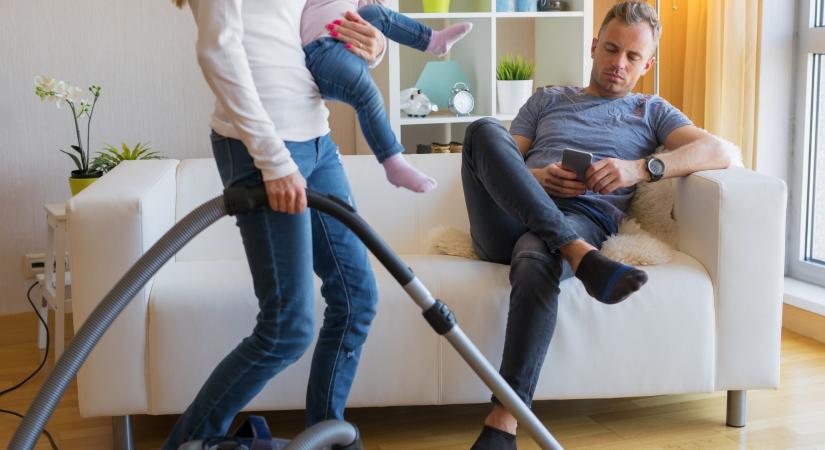 Férfiak és házimunka – 8 ok, amiért kevésbé veszik ki belőle a részüket