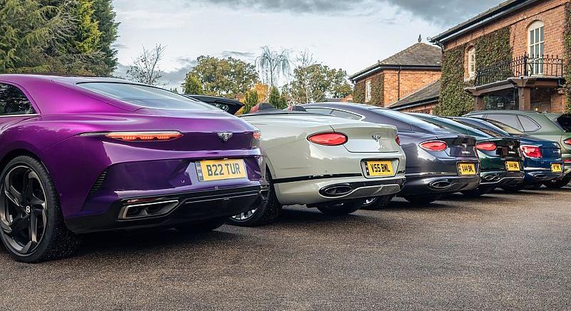 A Bentley újra előtérbe helyezi a belső égésű motorokat